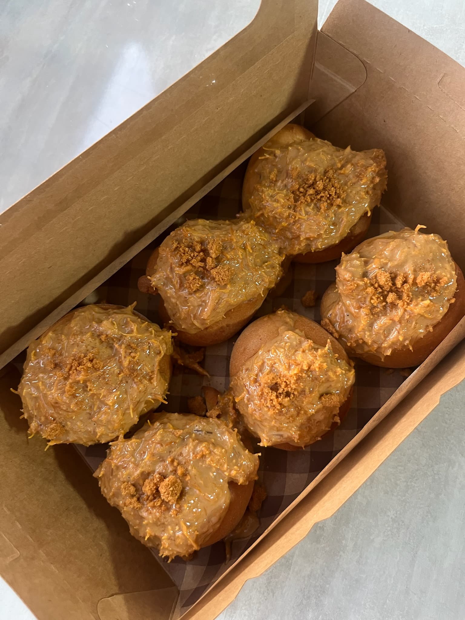 Biscoff Kunafa Rolls